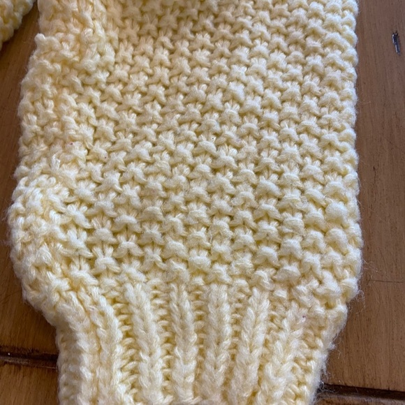 Women’s Hand Knitted Acrylic Sweater Feminine Pastel Vintage S-M Evian II - Picture 16 of 16